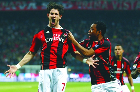 2, 米兰德比战平局收场各取一分  