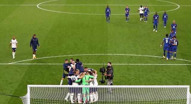  芒特世界波破门，切尔西客场险胜狼队止住颓势  